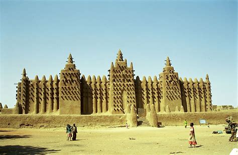  The Arrival of the Djenne-Djenno Culture in Northern Nigeria: A Catalyst for Technological Innovation and Cultural Fusion